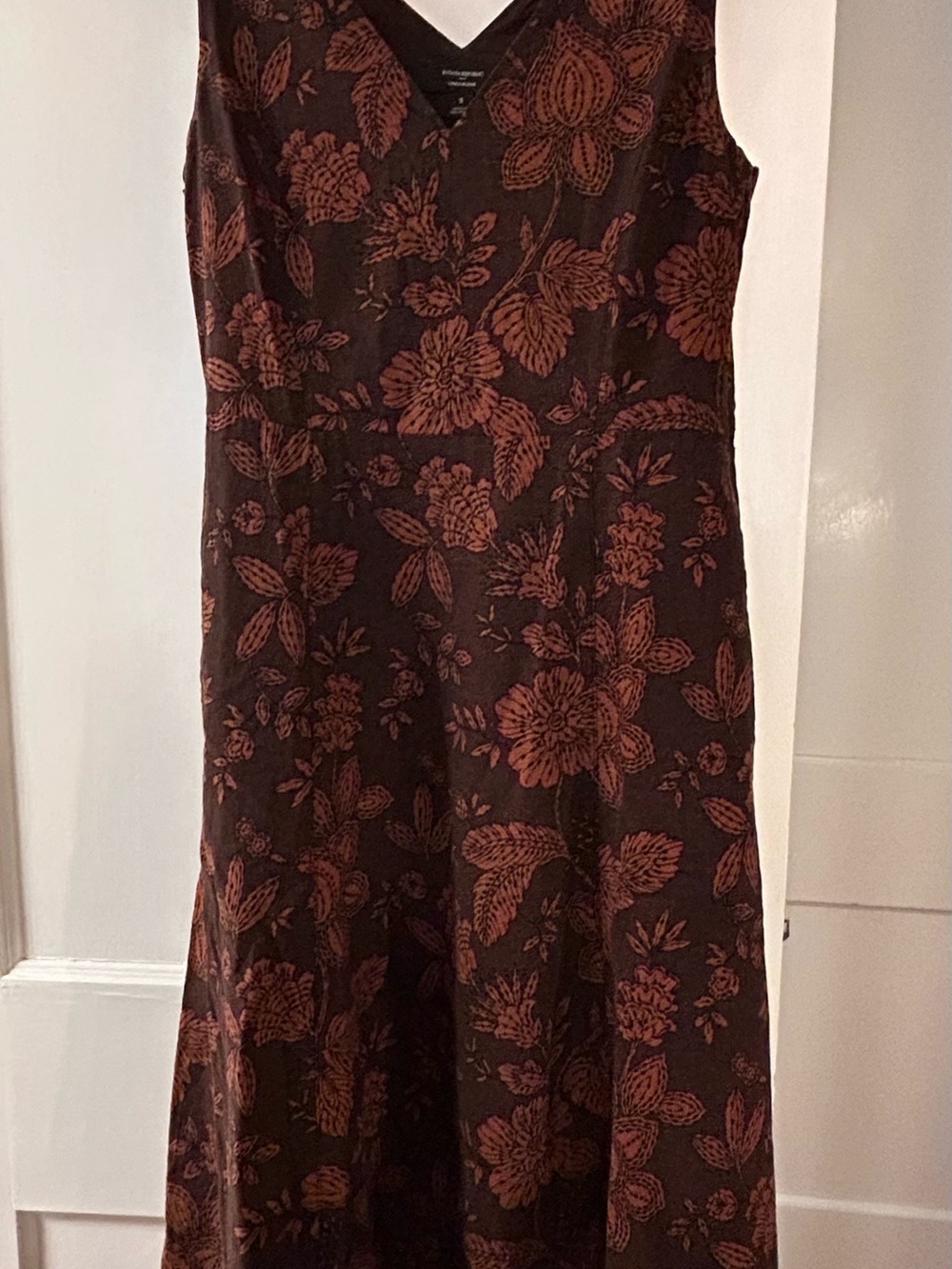 NWT Banana Republic Factory Linen Brown Floral V-Neck Midi Dress - Picture 4 of 10